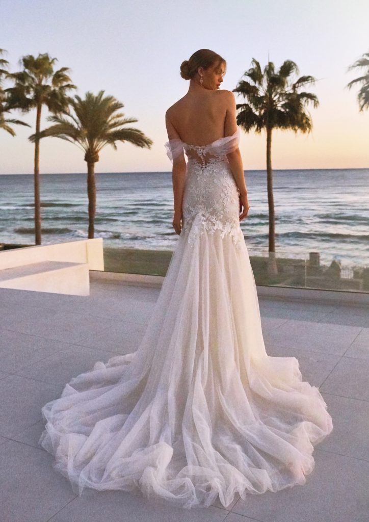 ウェディングドレスpronovias (プロノビアス)オフェリア